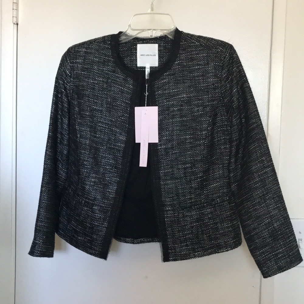 Women’s Tweed Jacket